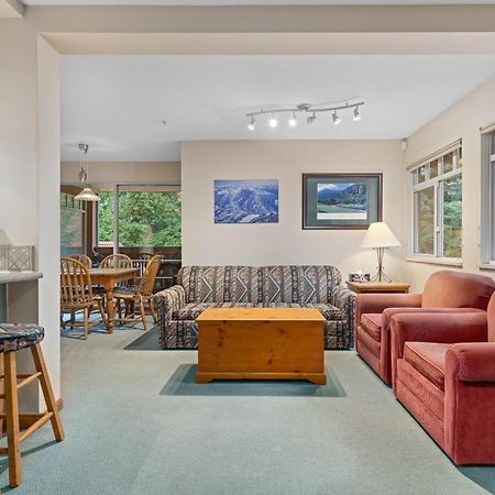 Апартаменты Stoney Creek Sunpath By Whistler Premier Экстерьер фото